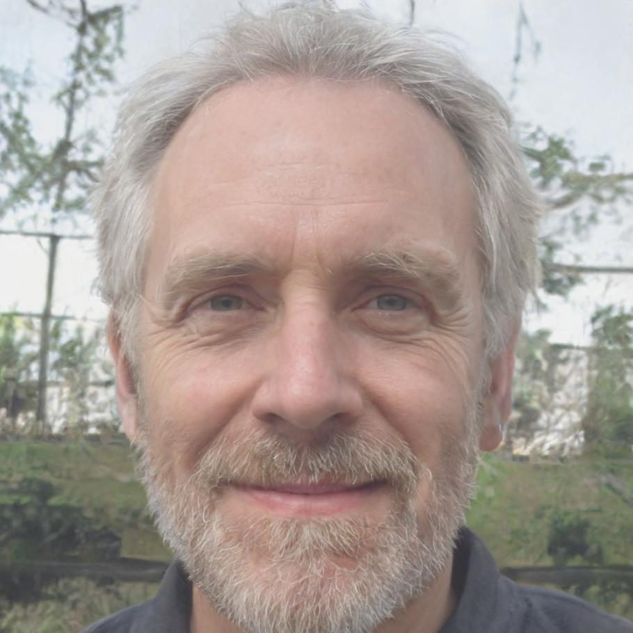 Portrait de Philippe Garnier, spécialiste en analyse de marché